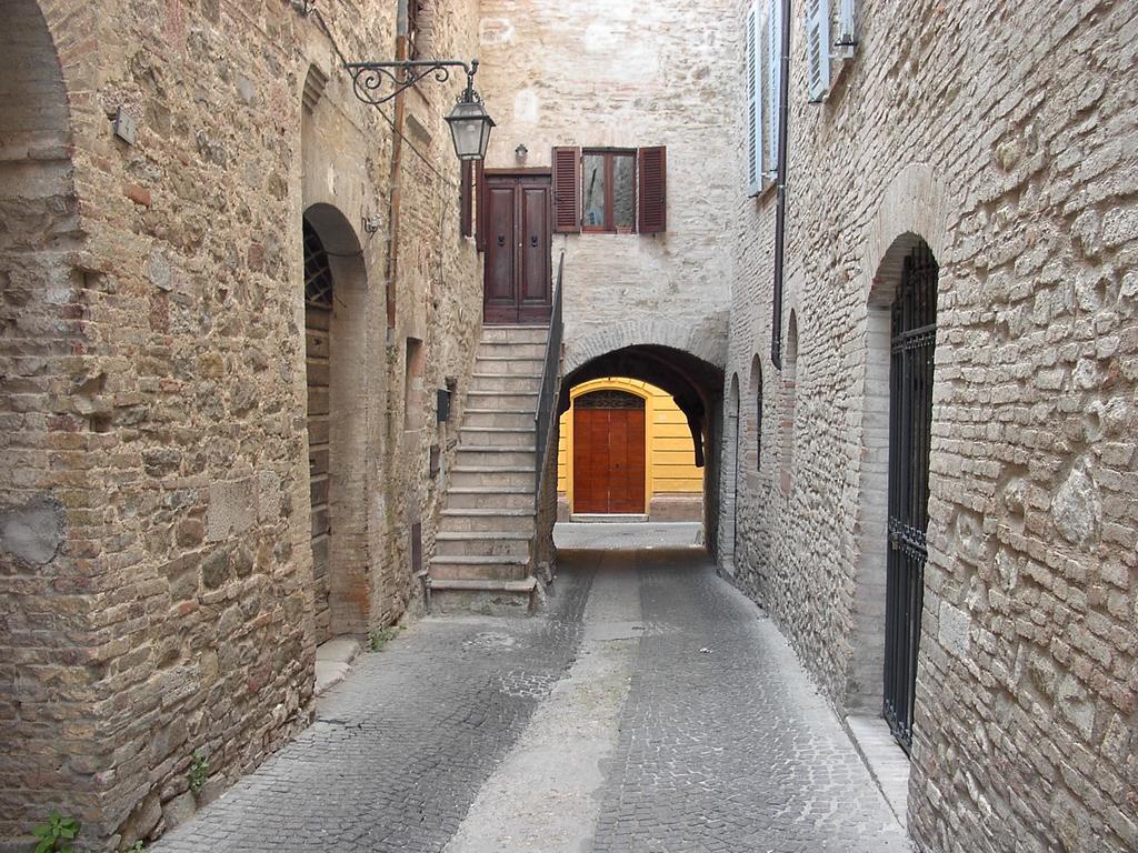 Hotel Palazzo Brunamonti Bevagna Dış mekan fotoğraf