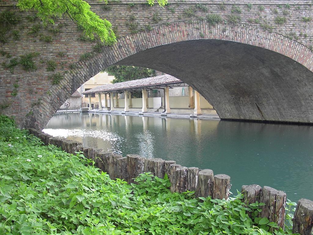 Hotel Palazzo Brunamonti Bevagna Dış mekan fotoğraf