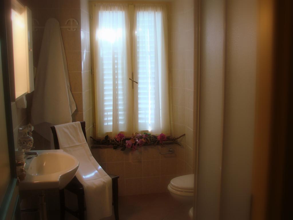 Hotel Palazzo Brunamonti Bevagna Dış mekan fotoğraf