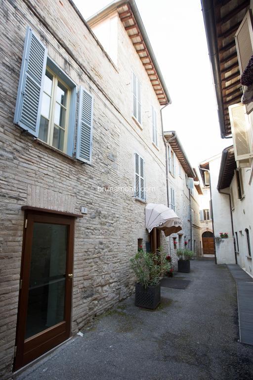 Hotel Palazzo Brunamonti Bevagna Dış mekan fotoğraf